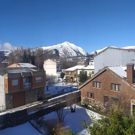 Rural Orquidea Velilla del Rio Carrion