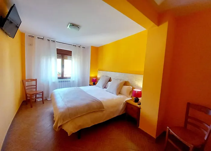 Hotel Rural Orquidea Velilla del Rio Carrion